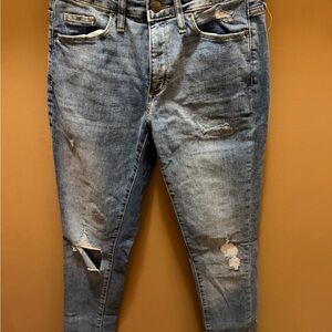 Universal Thread Light Blue Denim Jeans - Classic Skinny